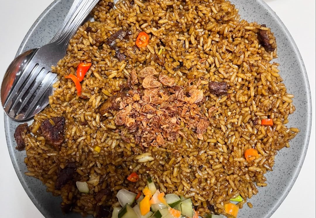 Nasi Goreng Kentir: Rasa Legenda yang Menggigit di Jantung Cilacap