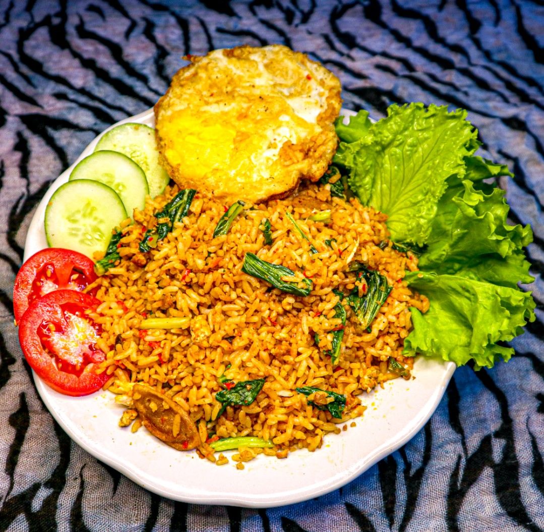 Nasi Goreng Kentir: Rasa Legenda yang Menggigit di Jantung Cilacap